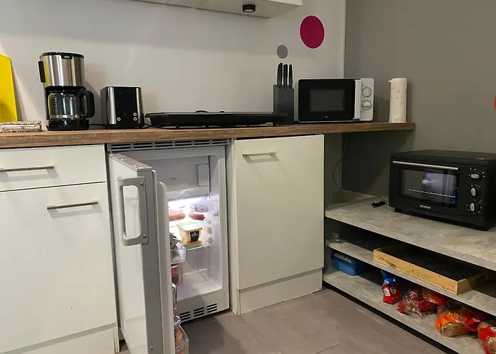 Studio 2 Mit Gemeinschaftsraeumen, Tiefgarage
