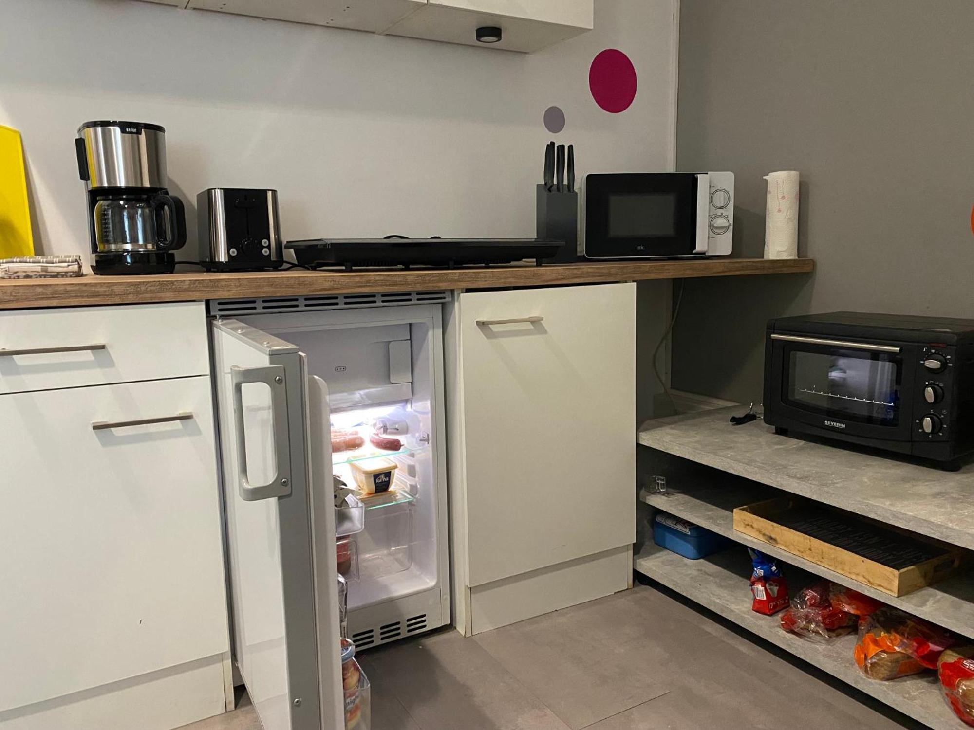 2 Mit Gemeinschaftsraeumen, Tiefgarage *