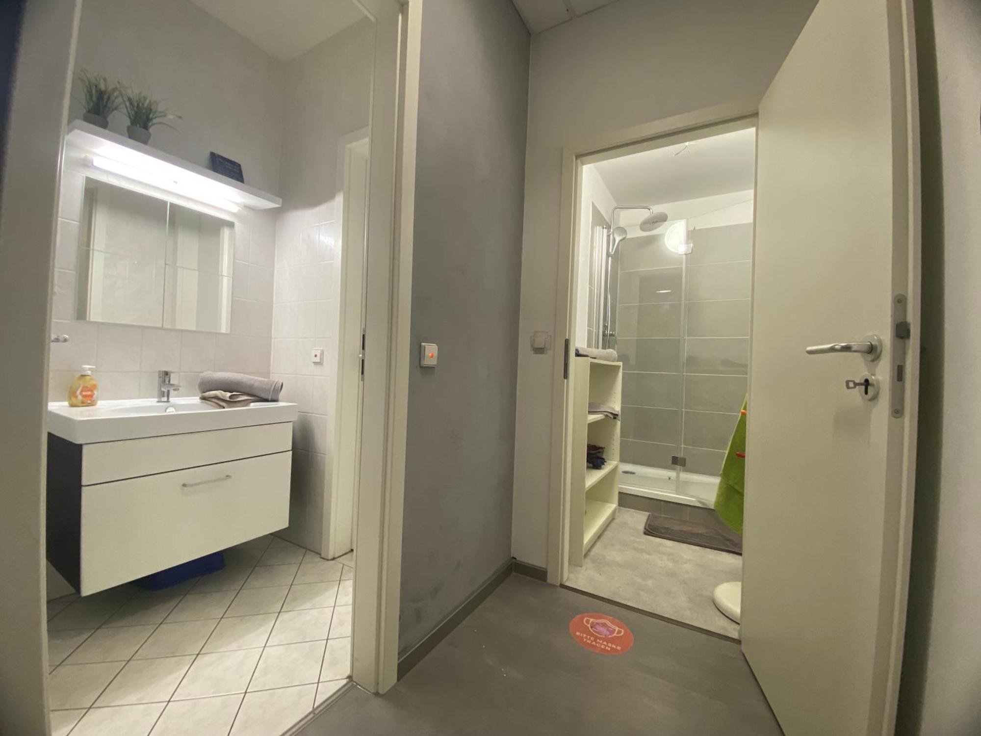 2 Mit Gemeinschaftsraeumen, Tiefgarage Appartement Leipzig